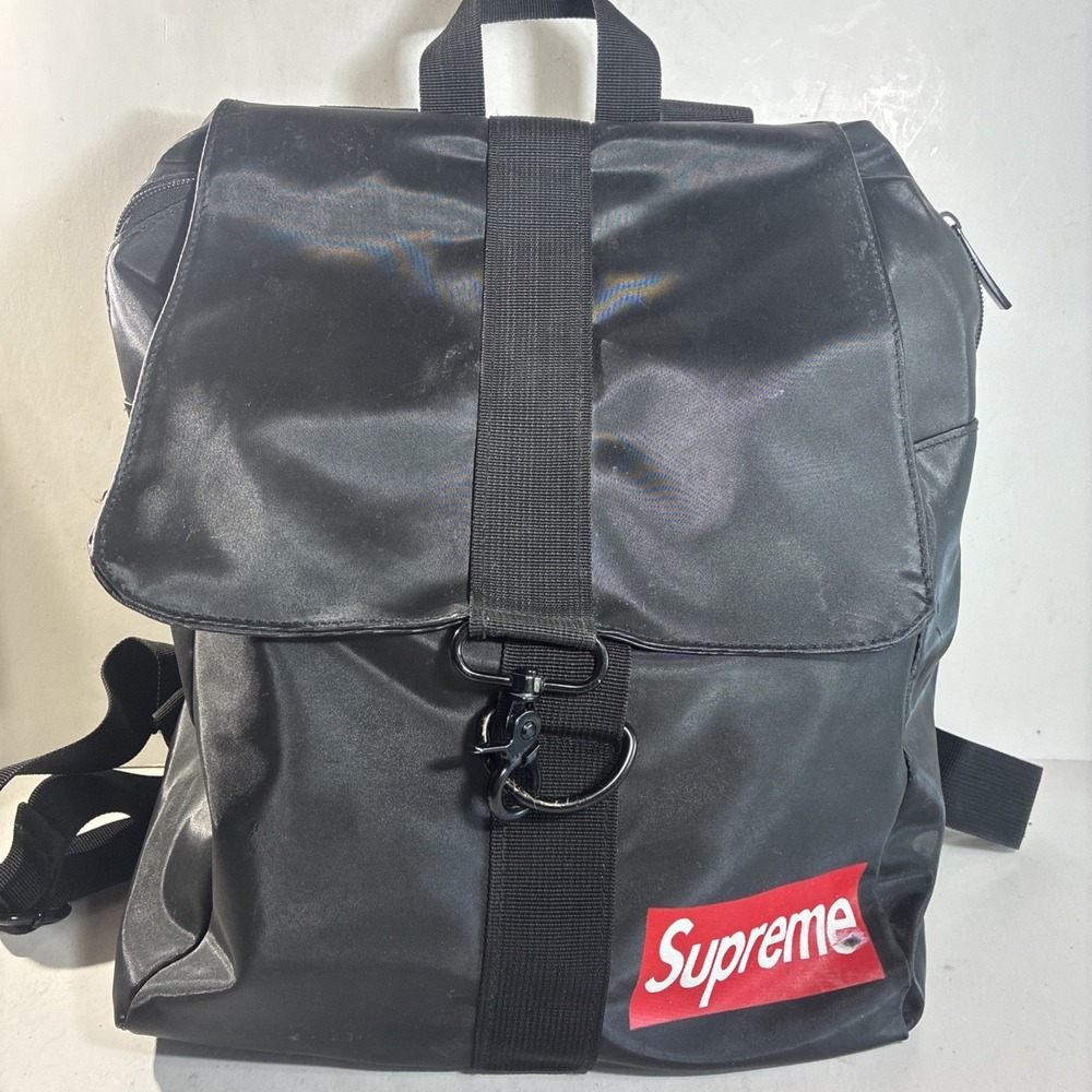 Supreme Black Backpack - Picture 2 of 10